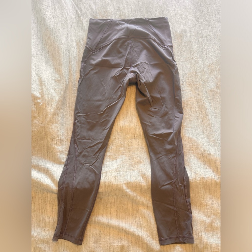 Lululemon lilac 23” length leggings